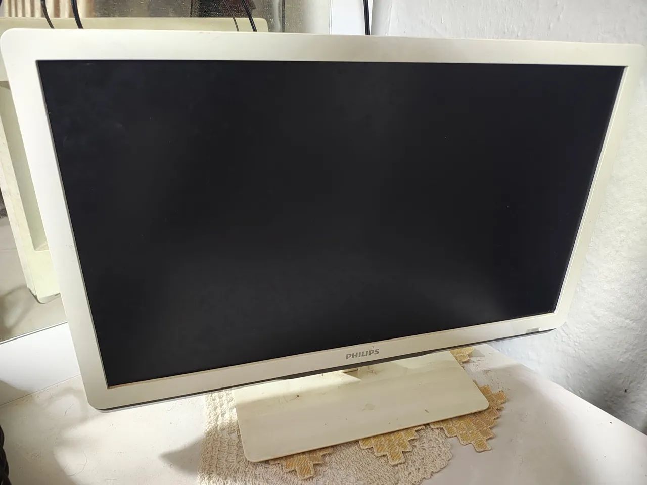 Tv Led Phillips 22"