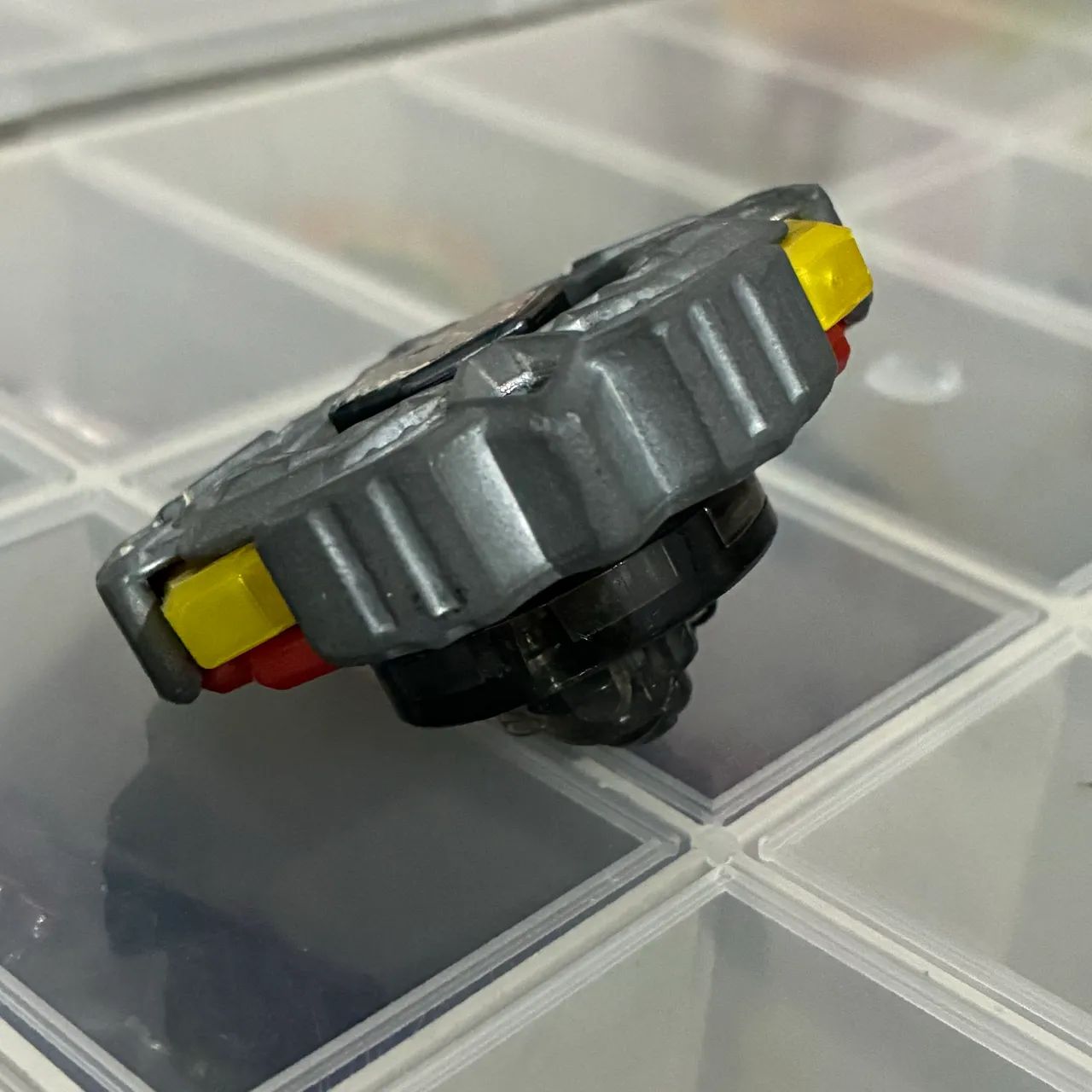 Beyblade - Variares  - Foto 3