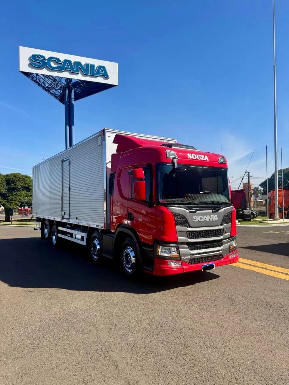 Scania P360  - Foto 2