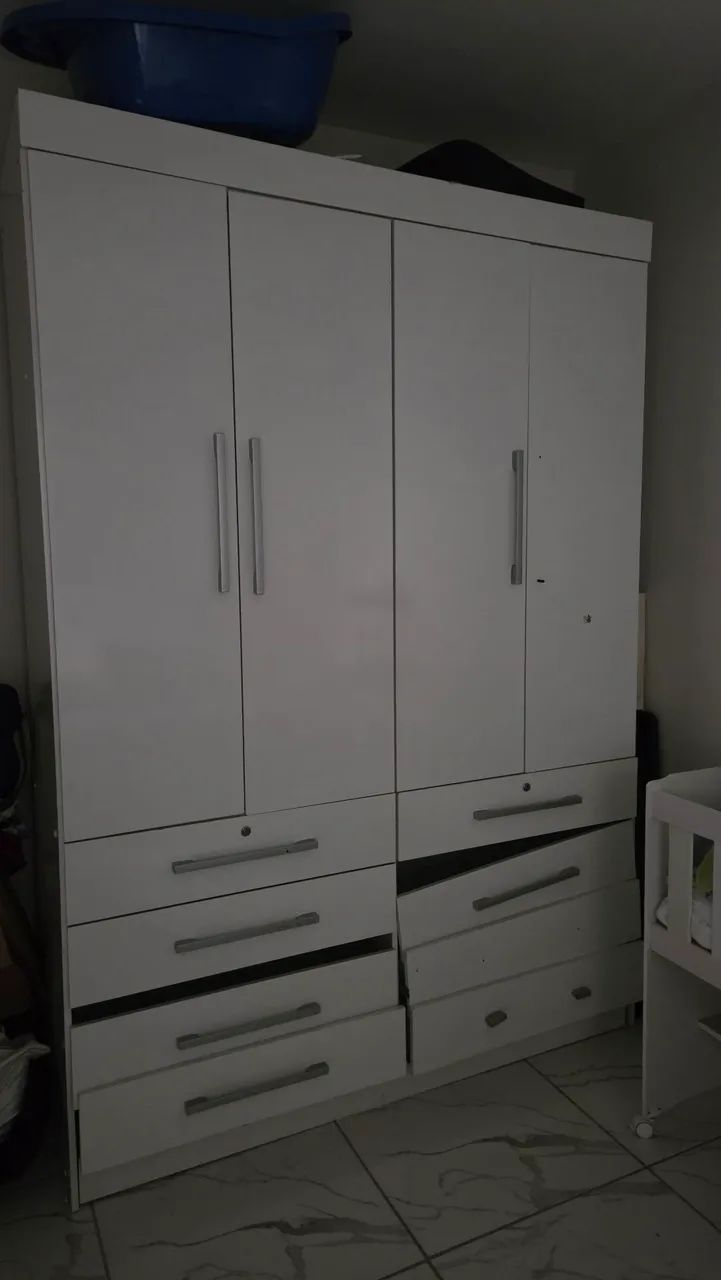 Guarda Roupa 