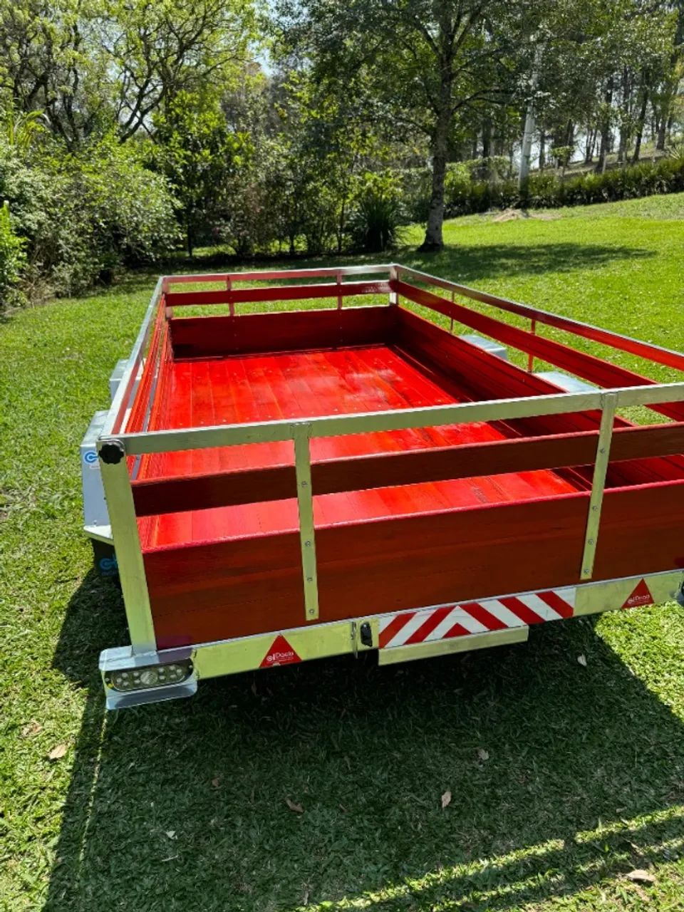 CARRETINHA REBOQUE NOVA - PRONTA PARA USO E EMPLACAMENTO!  - Foto 3