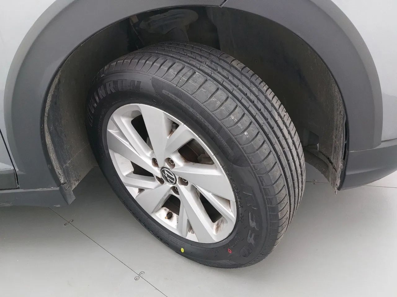 Volkswagen Nivus Comfortline 1.0 200 TSI Flex Aut., foto 13 de 18