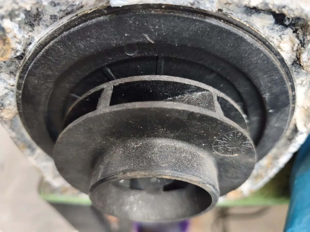 Bomba d'água, motor e  peças 