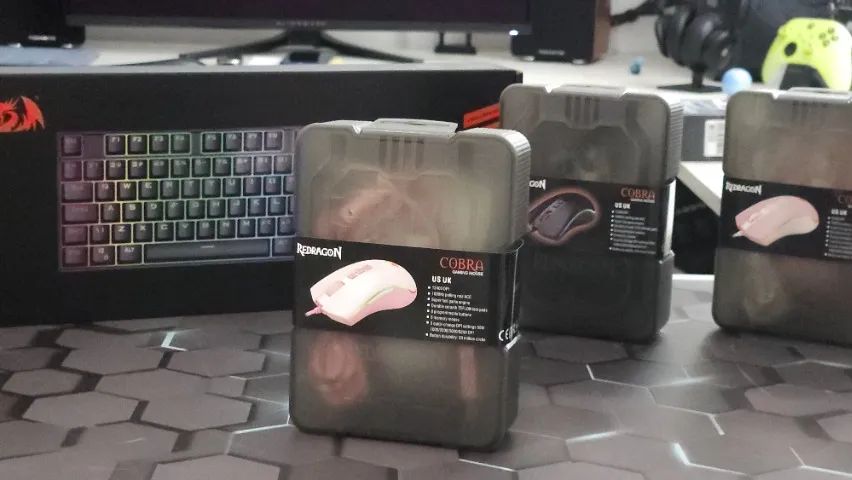 Mouse Redragon Cobra Branco e Rosa M711PW "Novo/Loja" - Foto 2