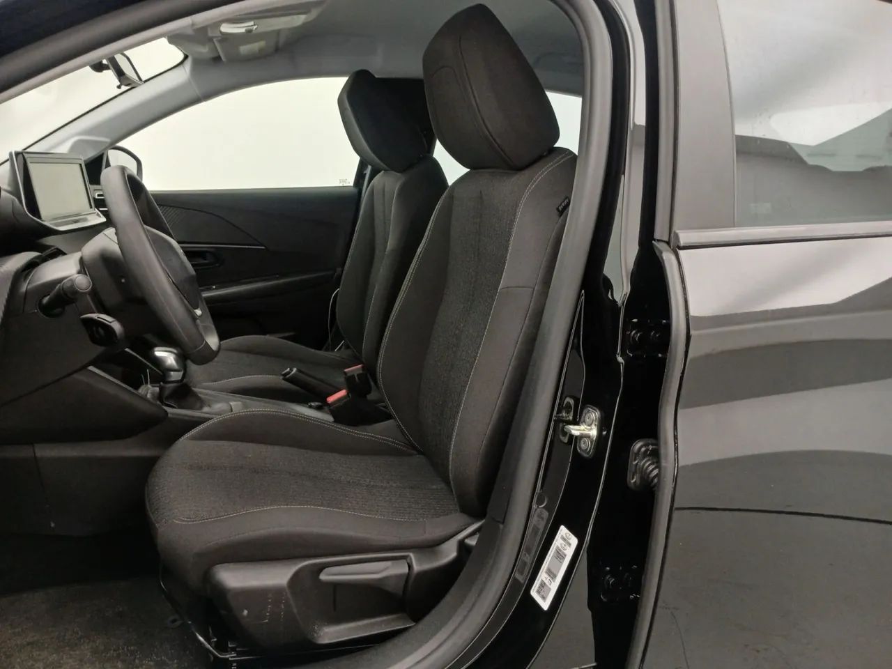 Peugeot 208 Active 1.6 Flex 16V 5p Aut., foto 16 de 18