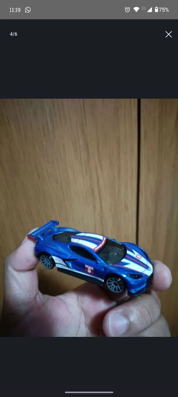 Mini GT/ Corvette/ Neon