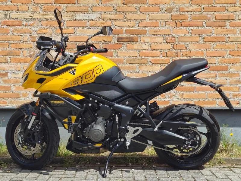 Triumph 1050 2026 - 1496077151 | OLX