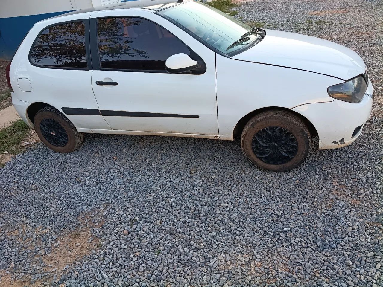 Fiat Palio Celebration 1.0 Fire Flex 8V 2P 2015 - Foto 4