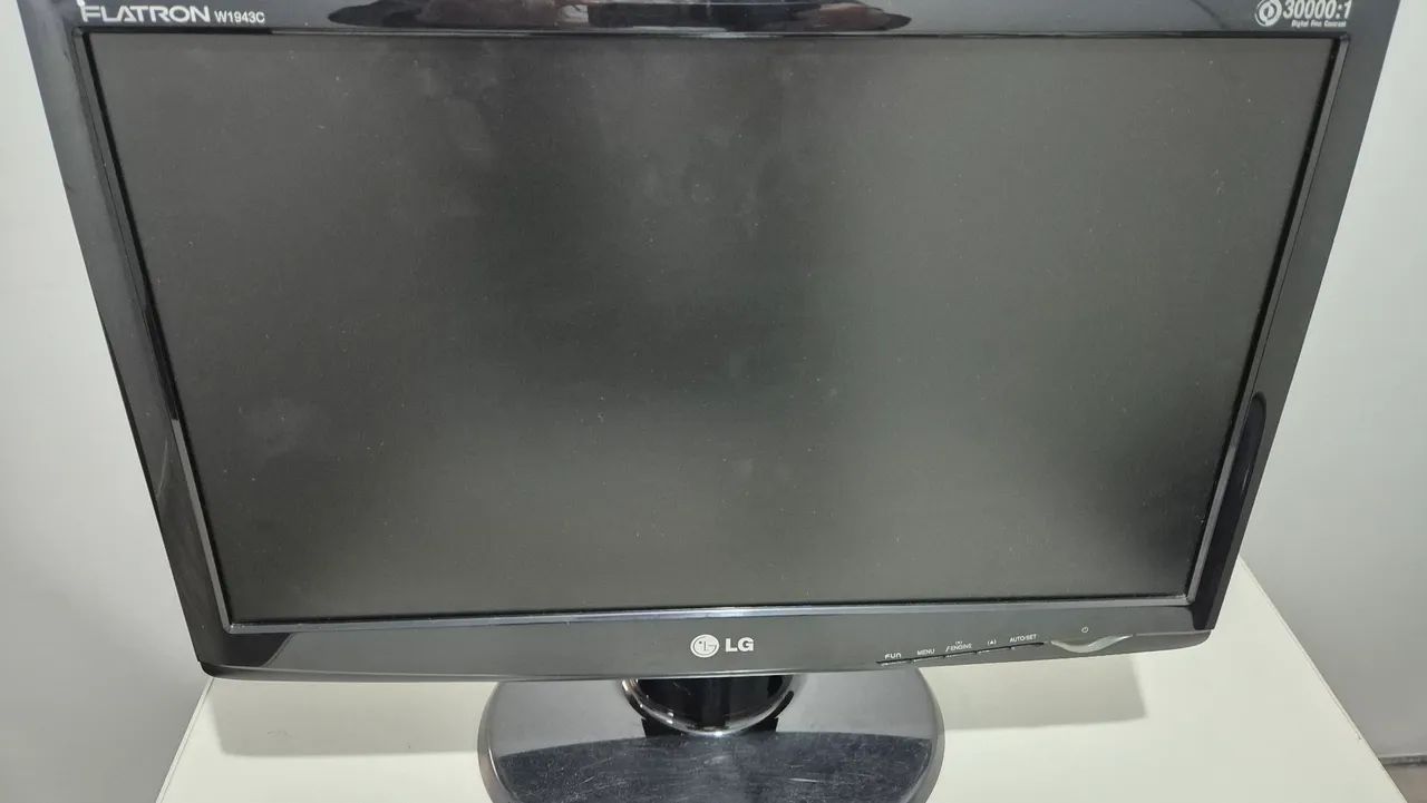Monitor LCD 19  polegadas