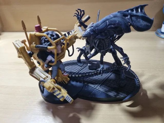 Action Figure Q-Fig Alien Queen - Alien: O Resgate. - Foto 2