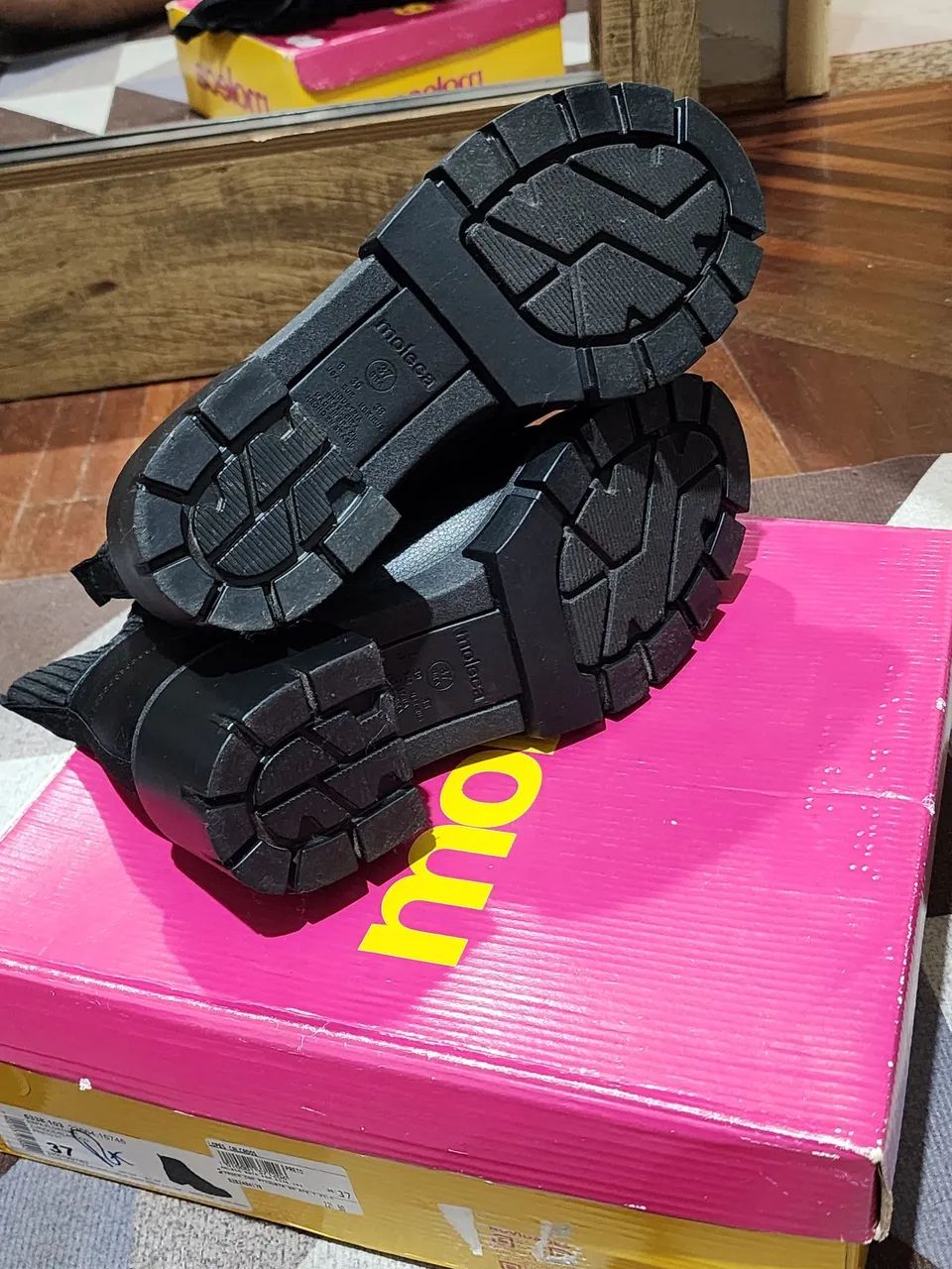 Bota moleca feminina preta 37 - Foto 5