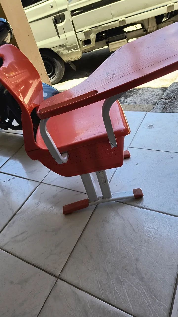 Cadeira Escolar  - Foto 2
