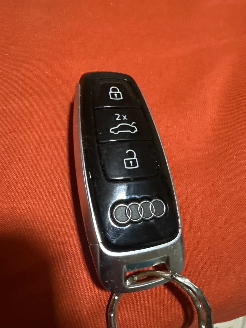 Chave Audi e-tron 2022
