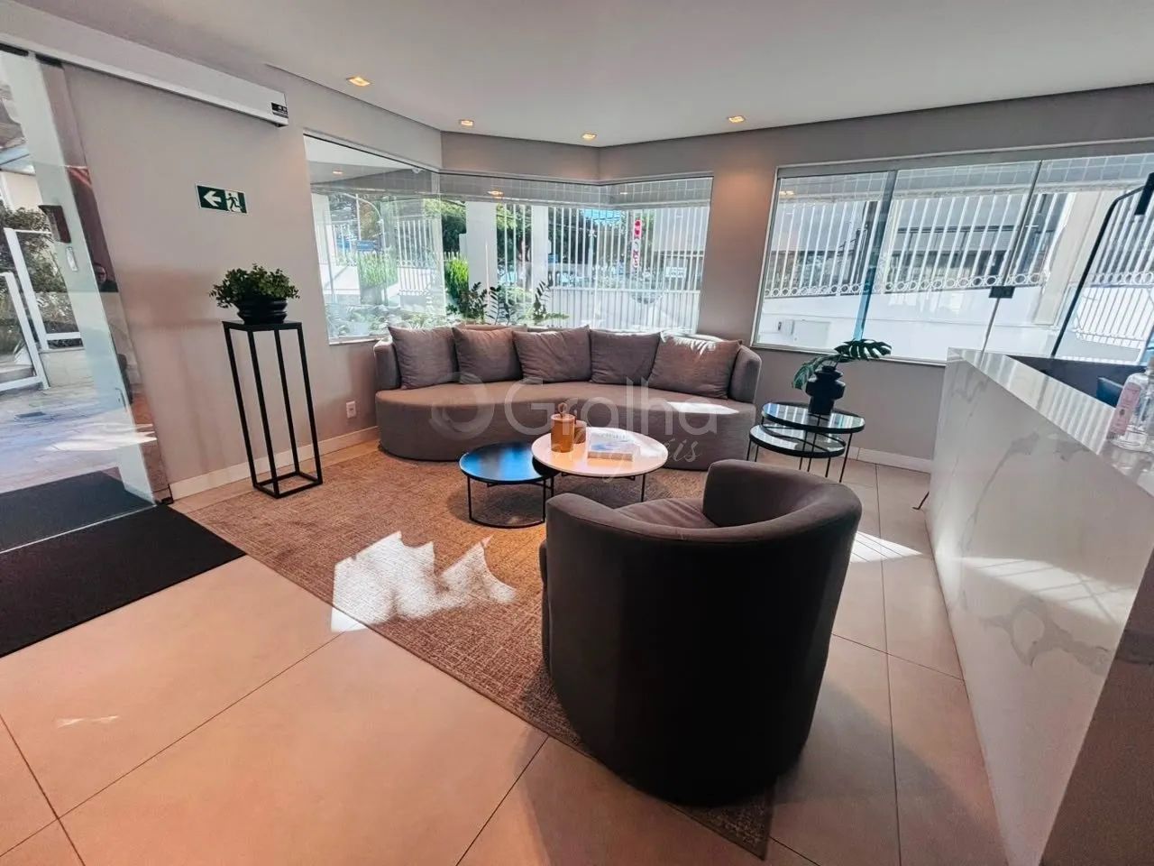 4 quartos e 3 vagas de garagem na Agronômica - Foto 3