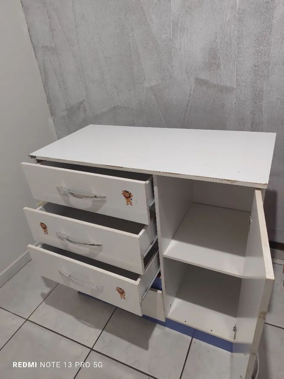 Cômoda infantil 