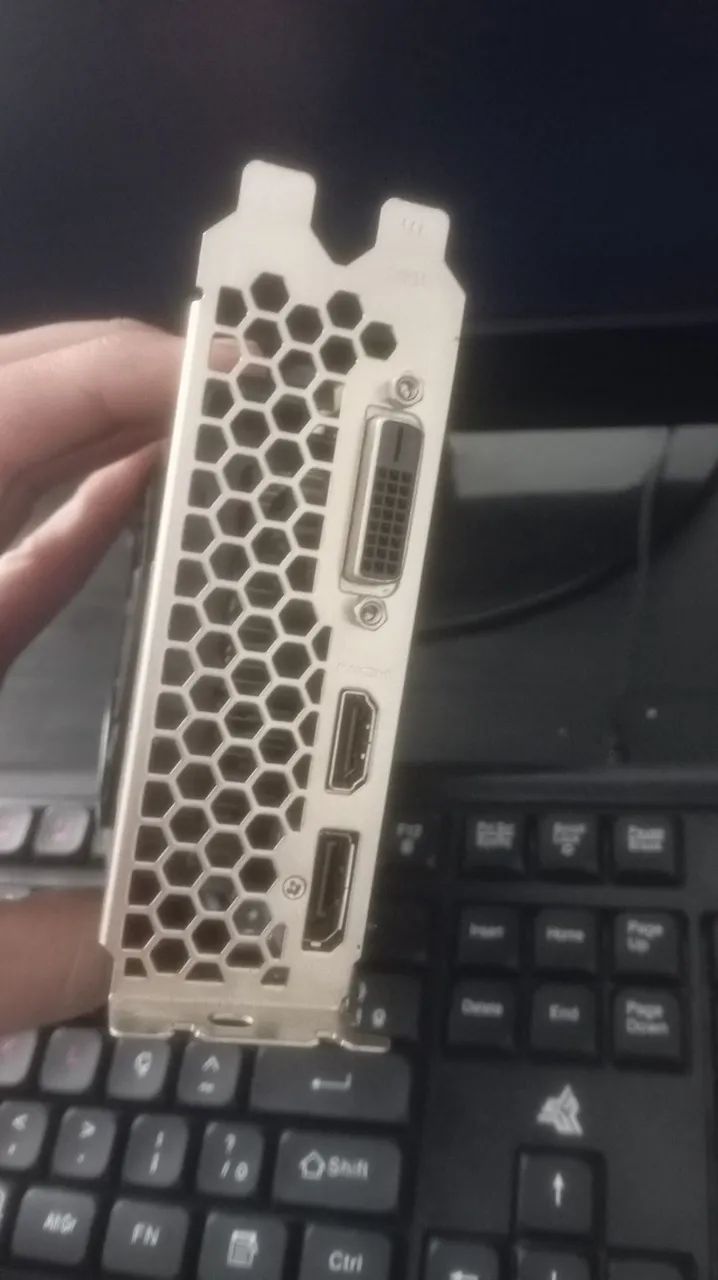 GTX 1050ti Geforce - Foto 2