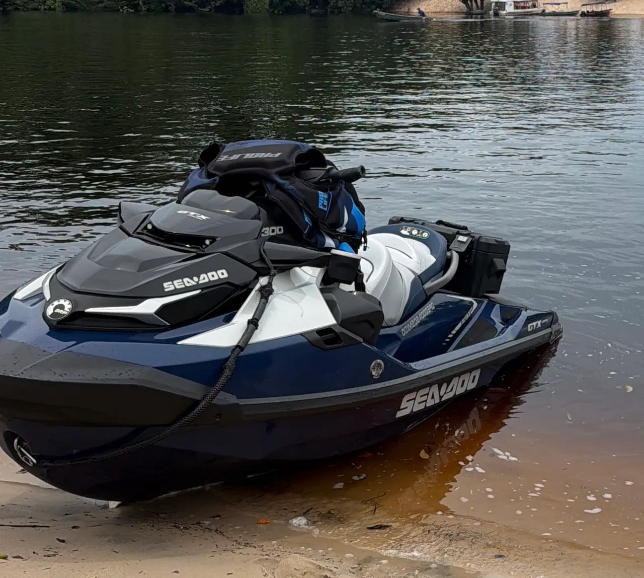 Jet ski GTX LIMITED