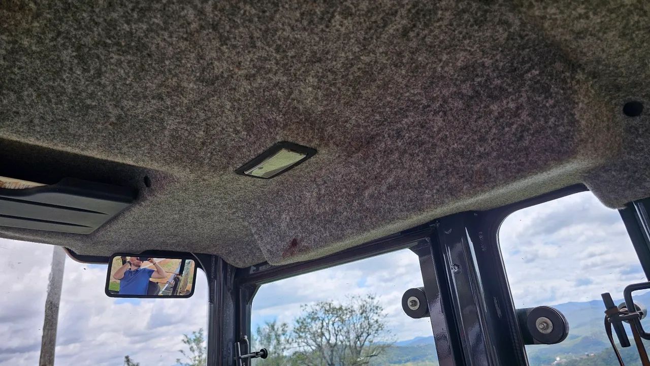 Retroescadeira JD 310L 2020 4x4 cabinada 3.700h único dono, em perfeito estado - Foto 11