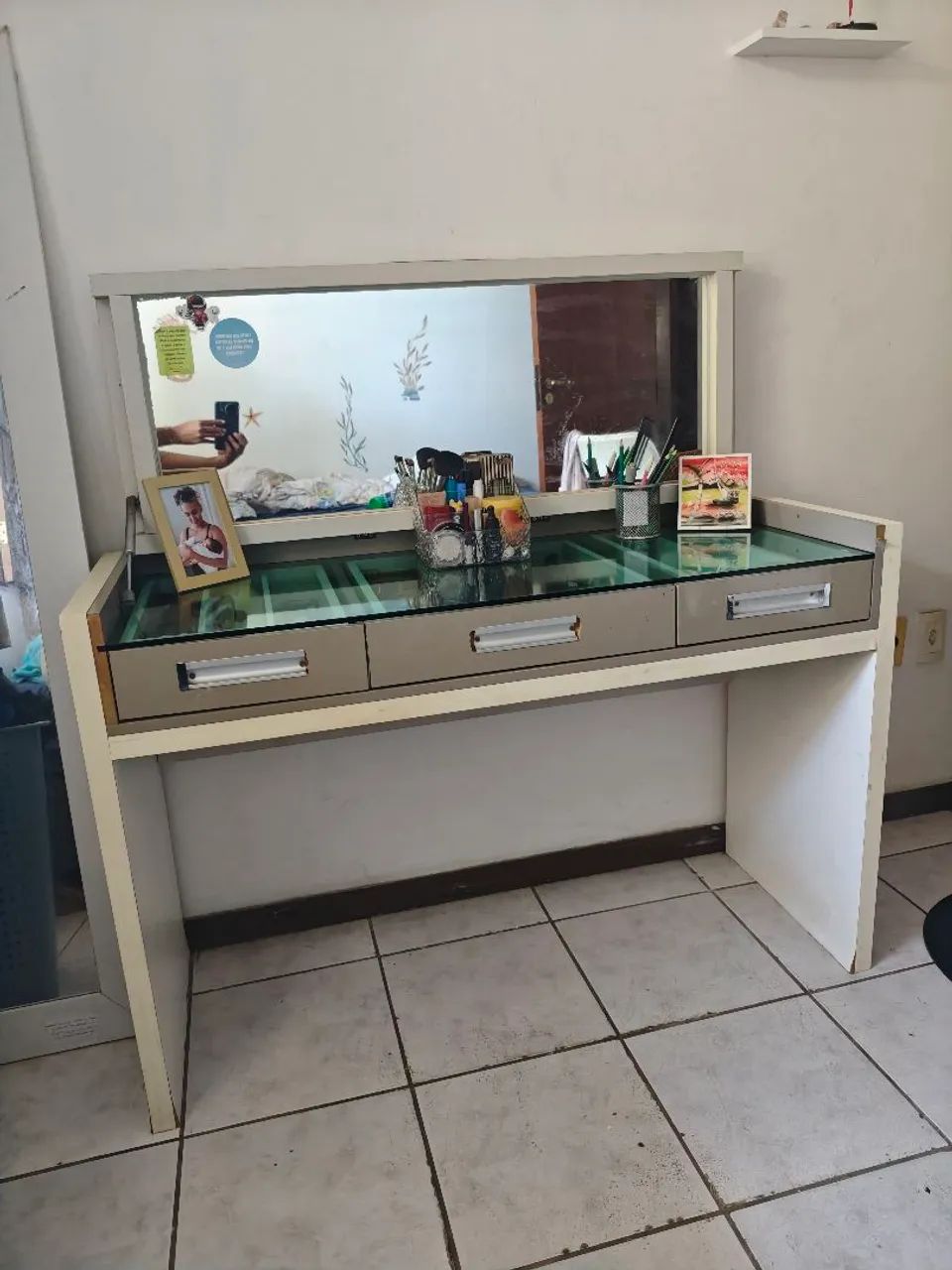 Linda Penteadeira com espelho 