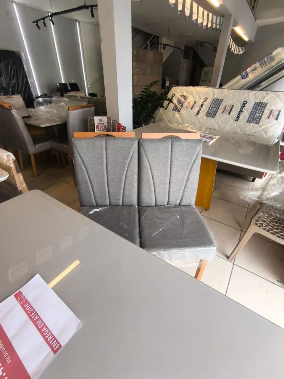 MESA DE JANTAR +4 CADEIRA - Foto 3