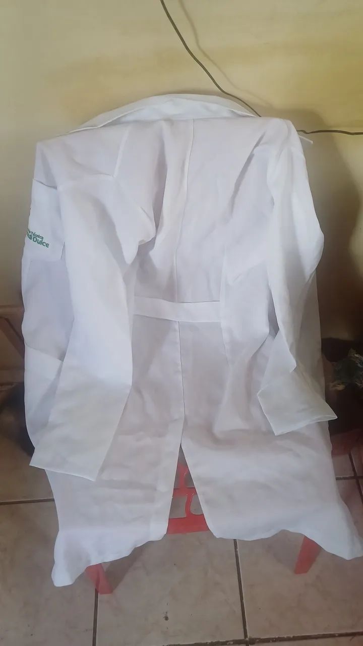 Jaleco novo  - Foto 2