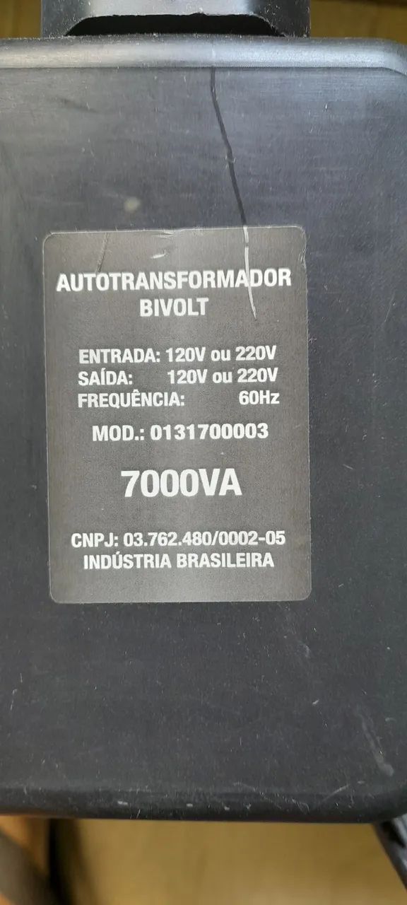 Transformador de voltagem 127/220v
