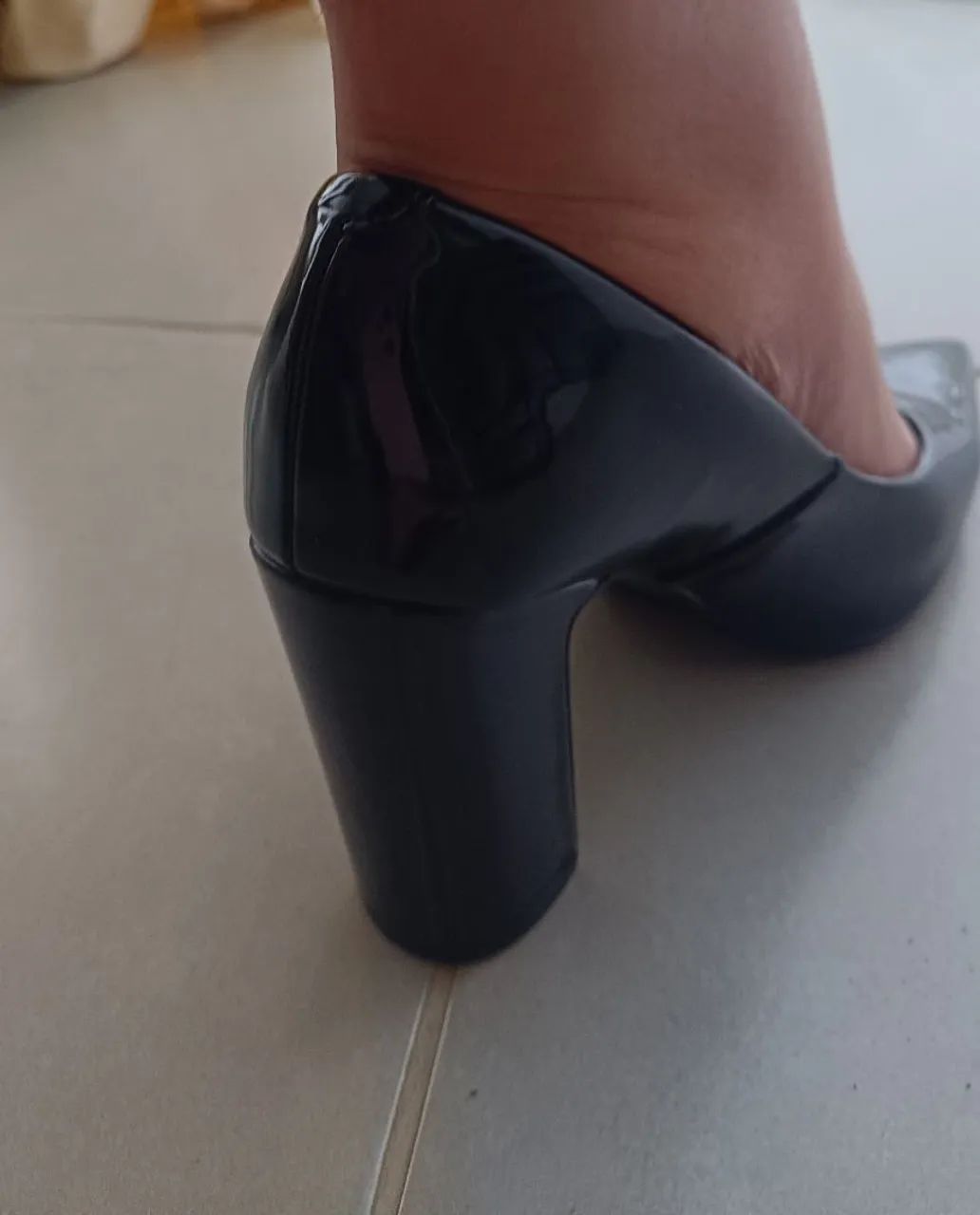 Sapato scarpin preto - Foto 5