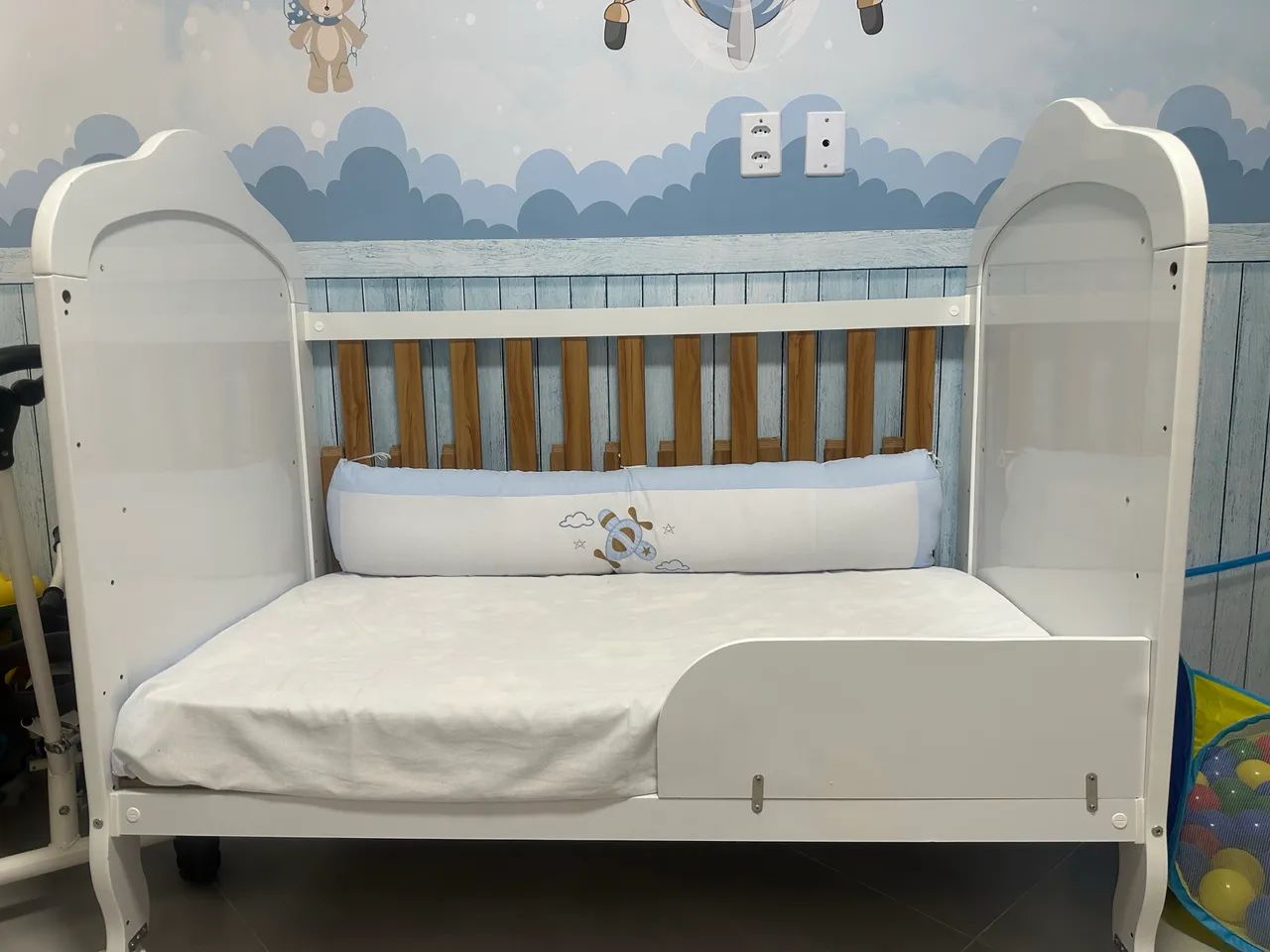 Berço que vira cama 