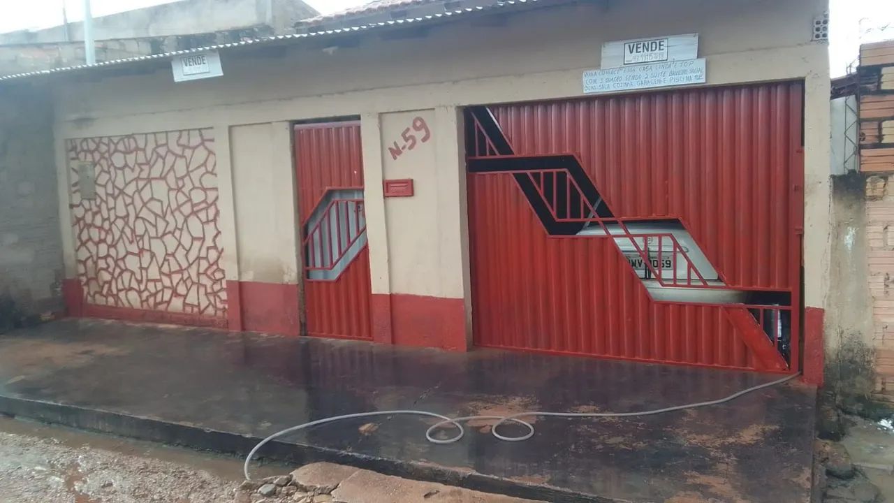 Vendo uma linda casa com piscina  - Foto 2