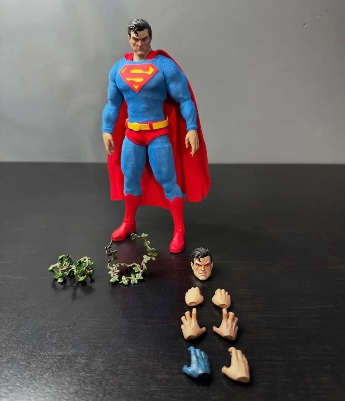 Superman Batman Hush Gong studios lacrado - Foto 2