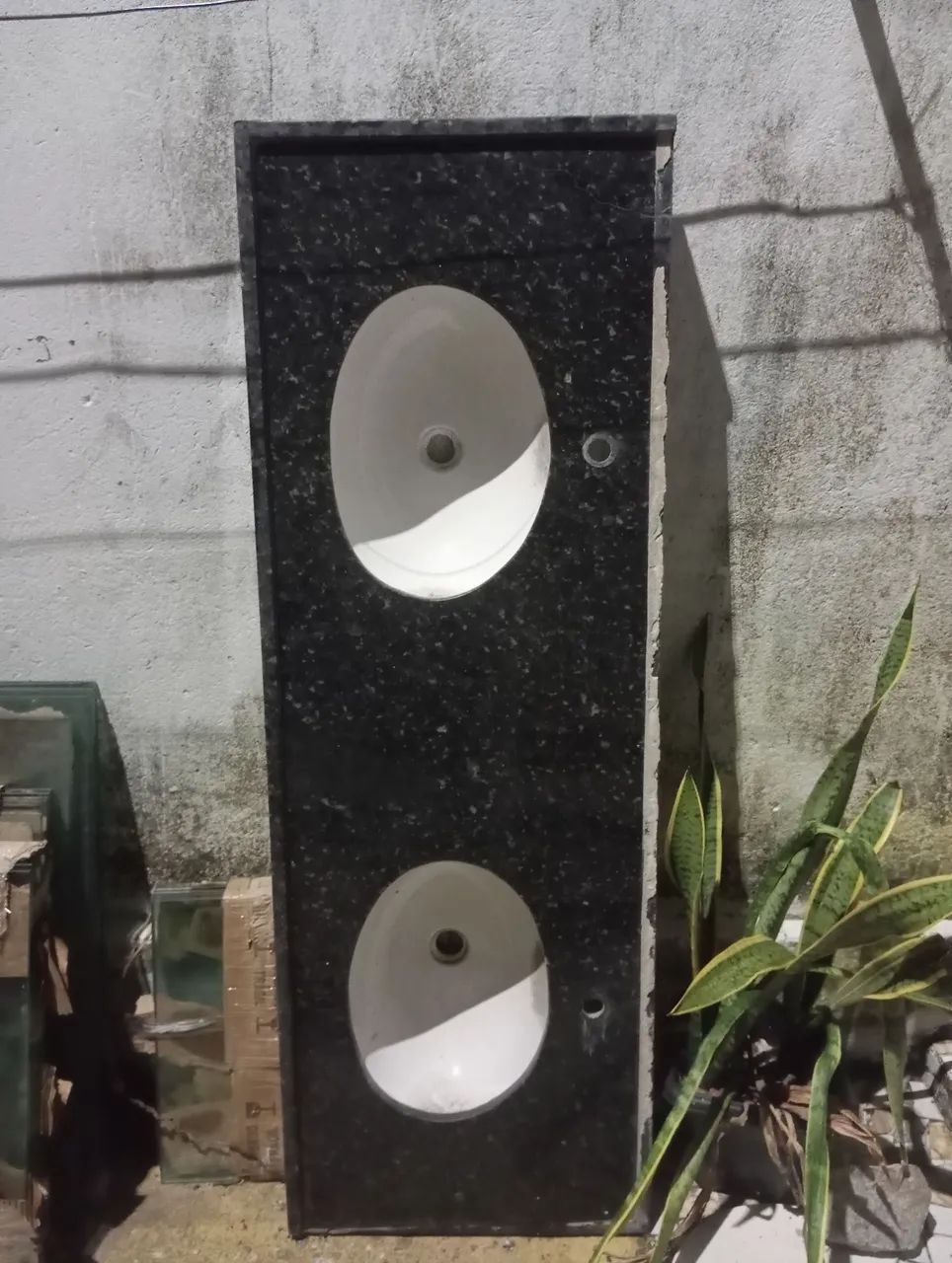 Vendo pia e pedras de granito 
