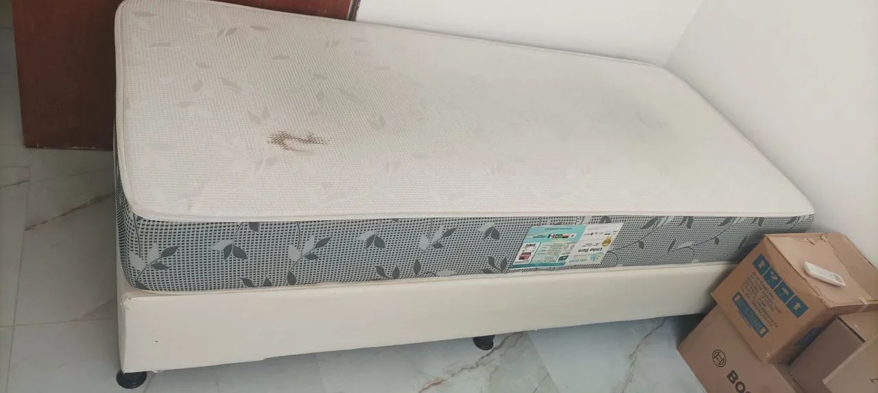 Vendo cama box solteirão  - Foto 2