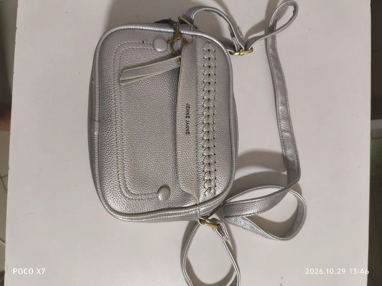 Roupas e bolsas femininas  - Foto 2