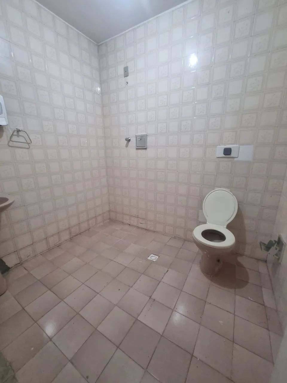Sala comercial próximo à rotatória da Unimed - Foto 5