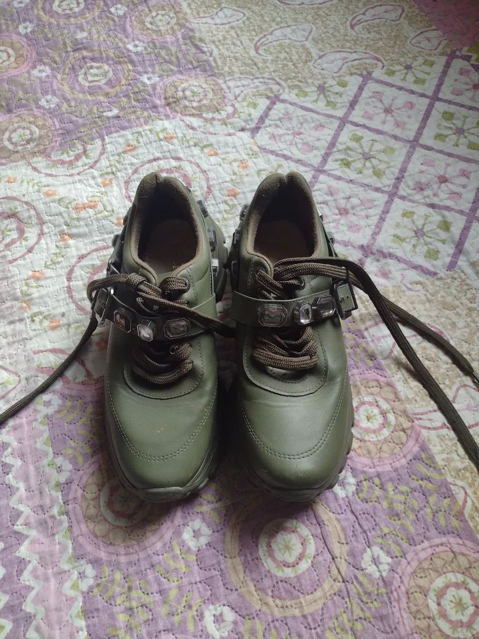Tênis Vizzano verde