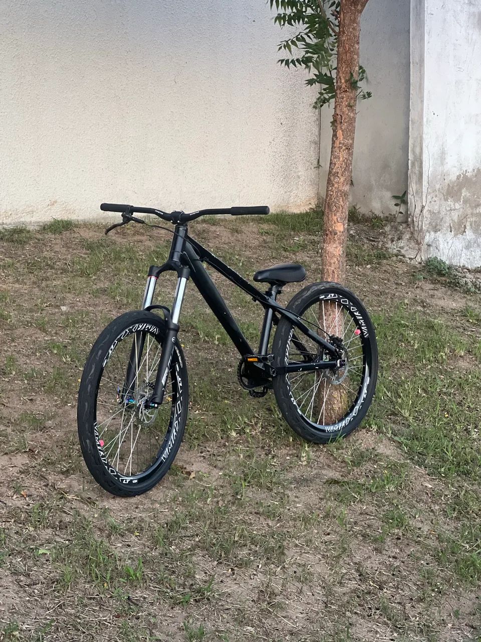 Bicicleta gios dj 