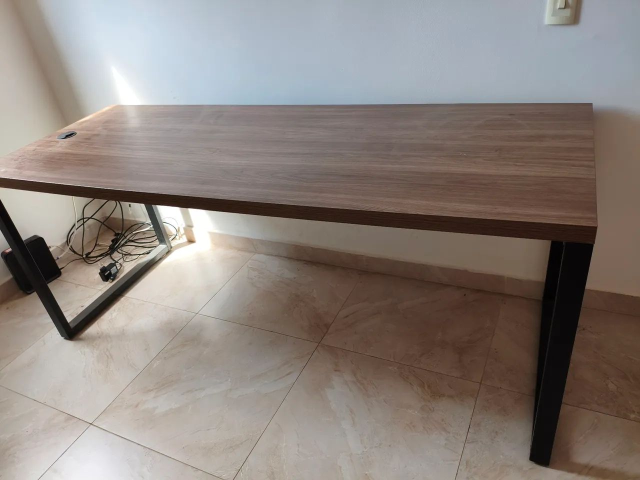 Mesa de escritório industrial - desapego