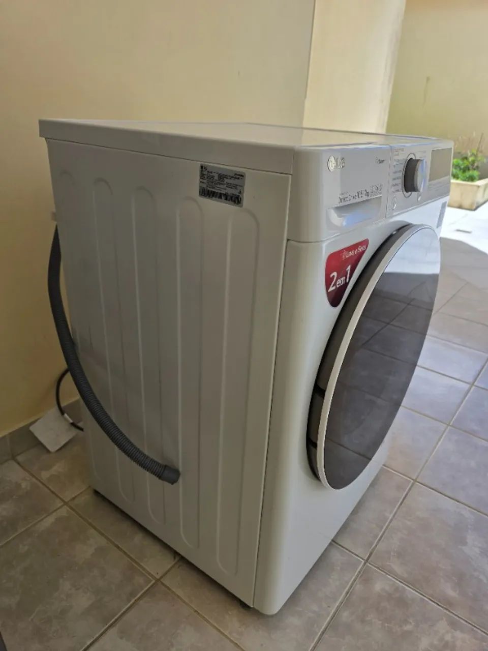 Lava e seca Lg vc4 10,5kg - Foto 4