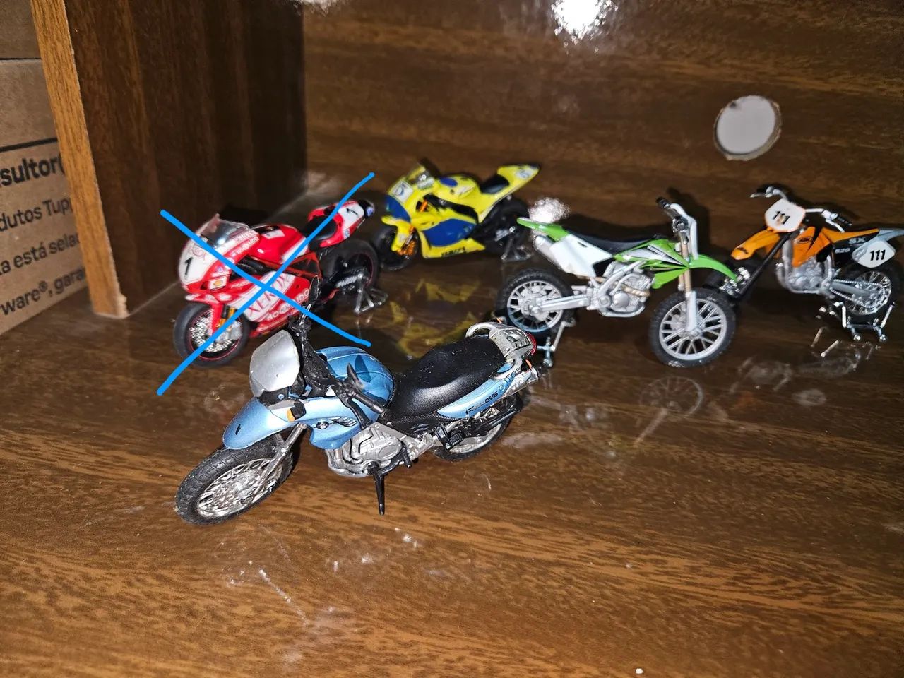 5 Motos maisto 1:18 - Foto 2