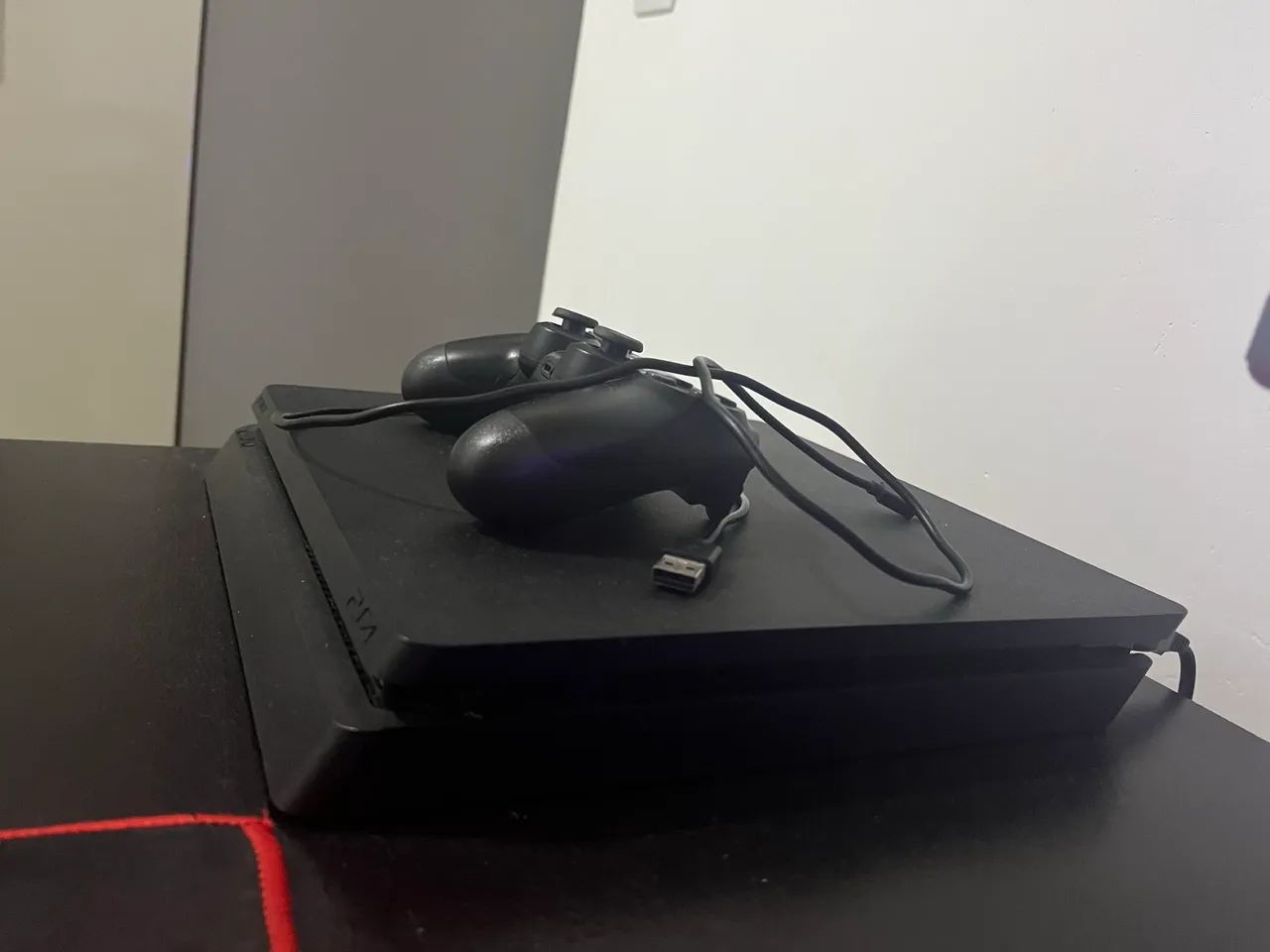 PS4 SLIM 1TB - Foto 2