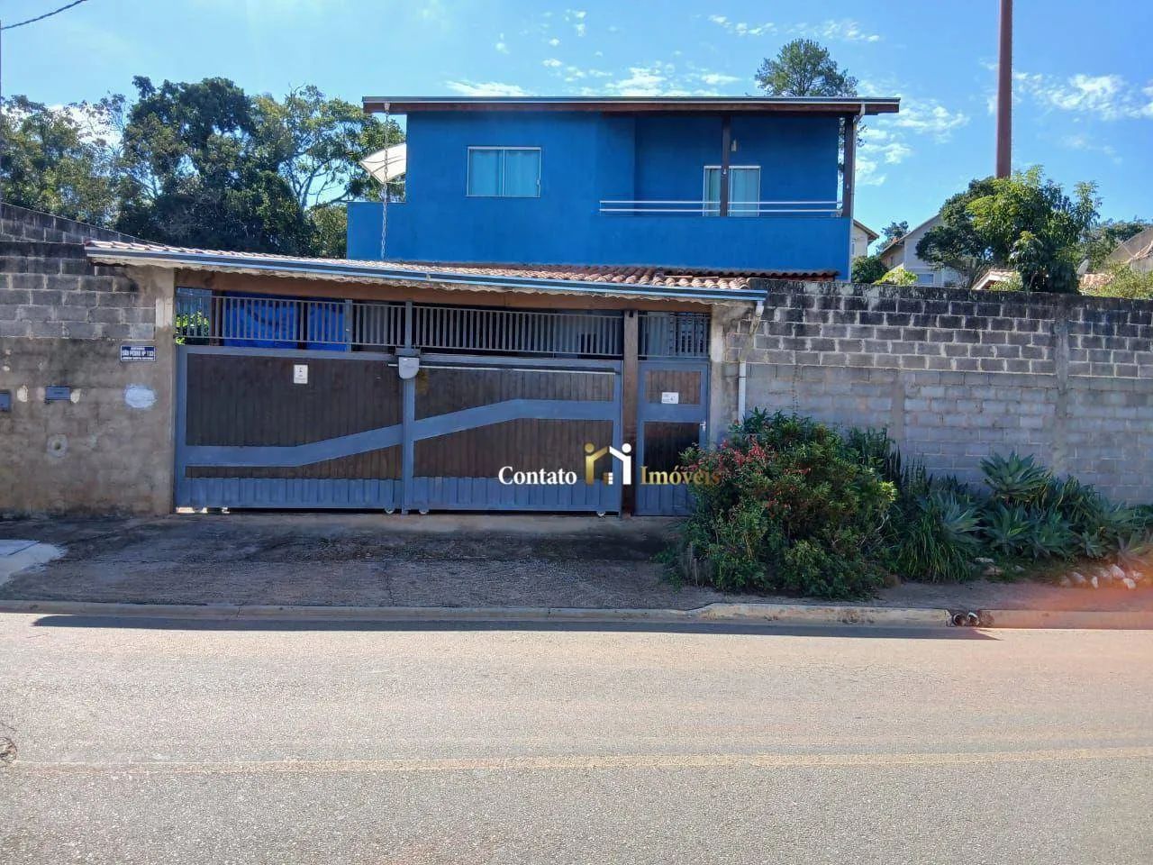 Chácara à venda em condomínio fechado