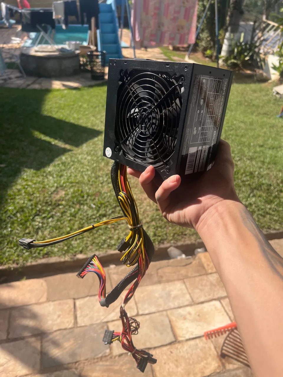 Fonte de computador  - Foto 2