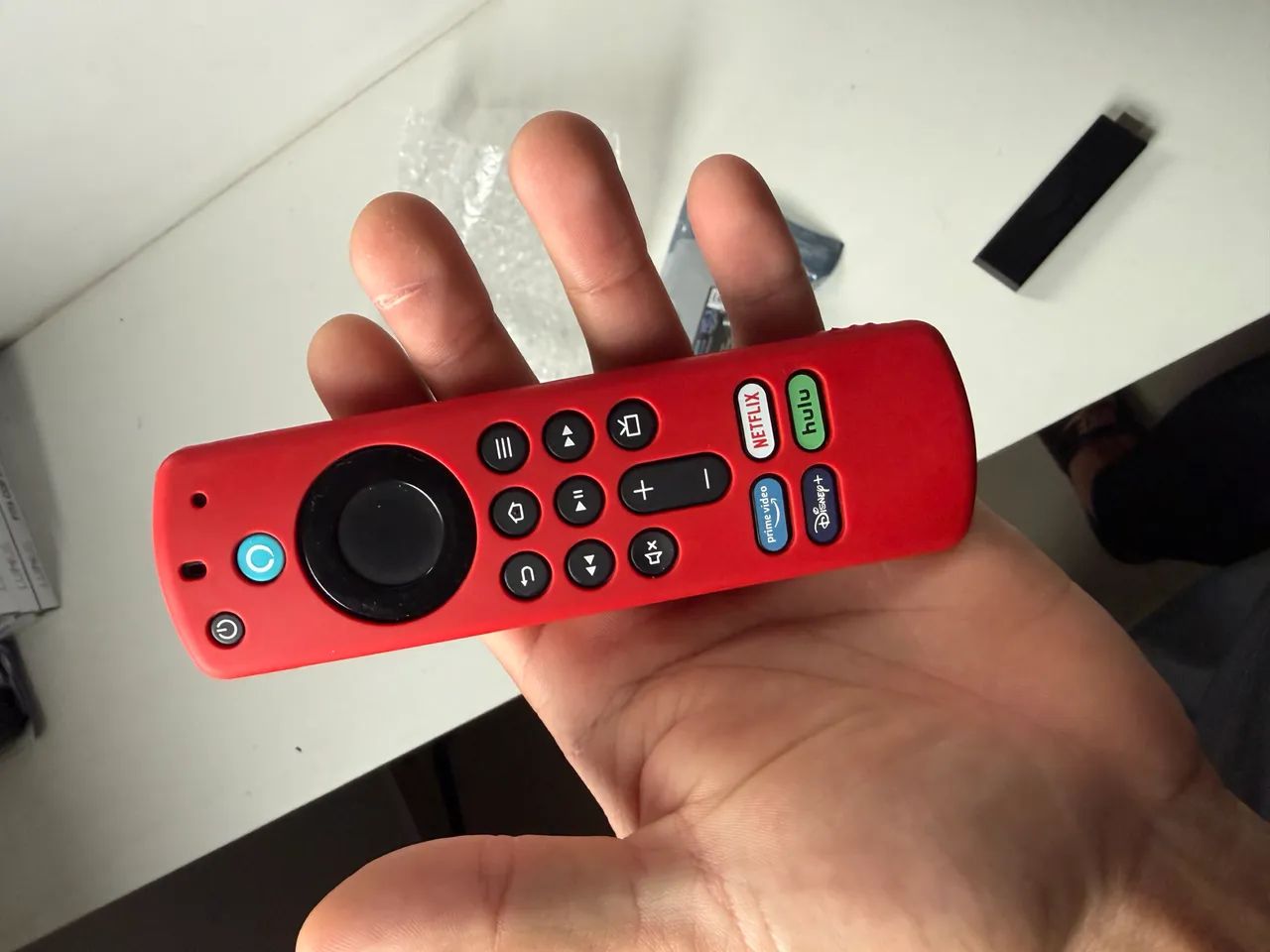 Amazon Fire Stick TV 4K 1 Gen - Foto 2