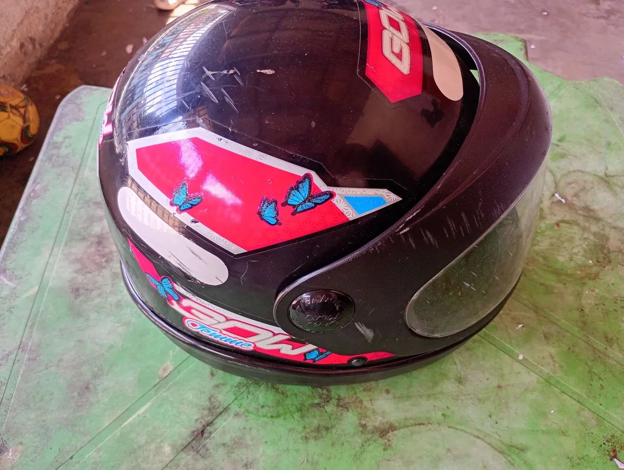 Capacete semi novo  - Foto 4