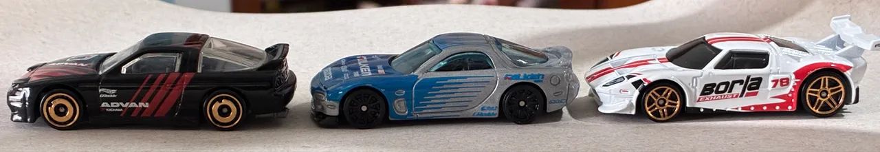 Trio Hot Wheels Falken / Borla / Advan  - Foto 2