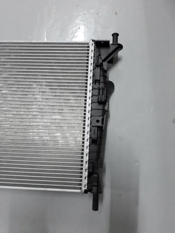 37733-Radiador Ford Focus 2009 a 2013 1.6 2.0 - Foto 3