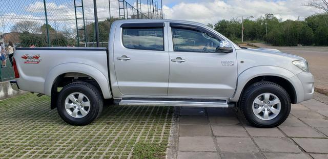 Hilux srv diesel 4x4 automática impecável - Foto 5