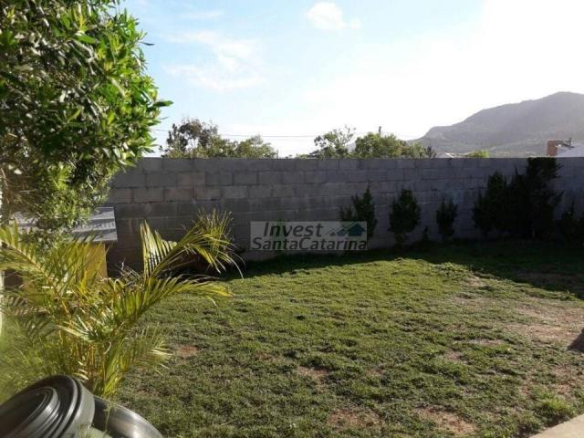 CASA EM GAROPABA JUNTO AO CENTRO, 1500M DA BEIRA MAR, 3 DORMITÓRIOS COM ESCRITURA!!! - Foto 3
