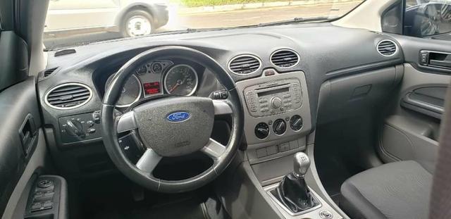 Ford Focus GLX 2.0 - Foto 5