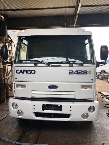 Caminhao Ford cargo 2428 8x2 2011 + tanque 20 mil litros